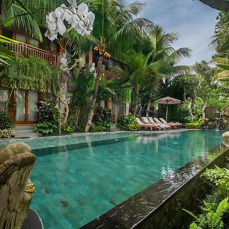 Weda Cita Resort And Spa By Mahaputra Убуд Экстерьер фото The swimming pool at the hotel